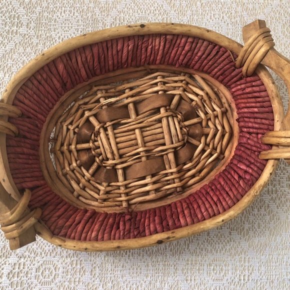 Wicker and Wood Basket Tray Bread Basket Display Basket - Picture 4 of 8